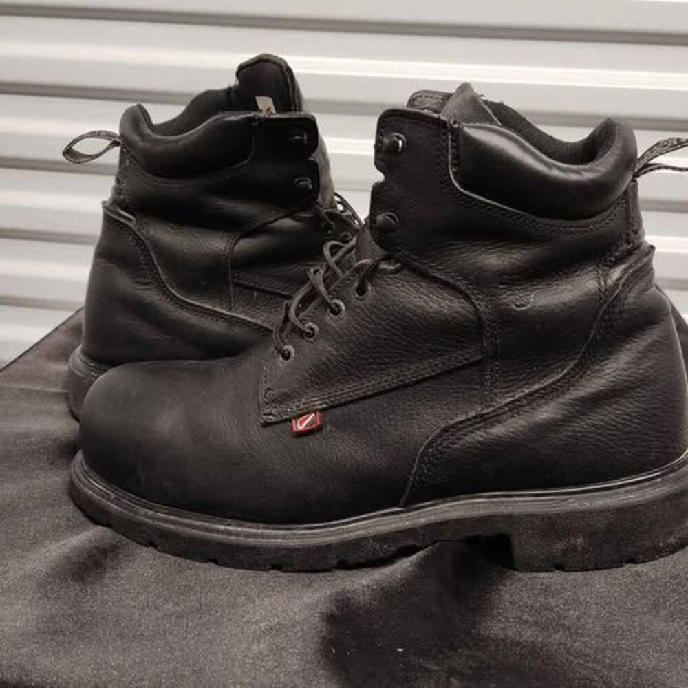 Red Wing safety boot